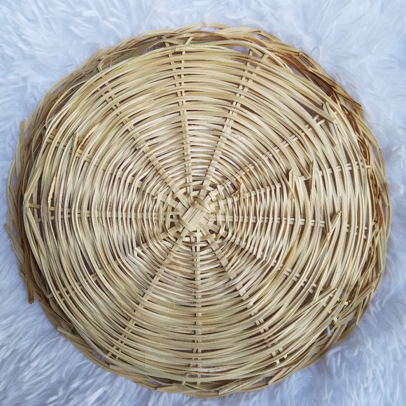 New! Straw Paper Plate Holder - Picture 6 of 10